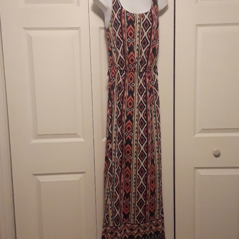 Rue 21 Med Maxi Dress